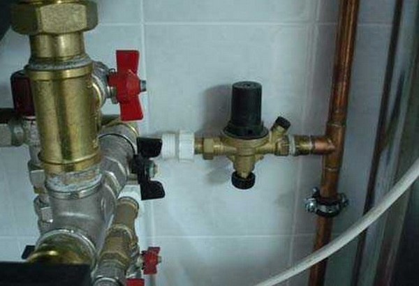 Клапан подпитки системы отопления – какой подпиточный клапан нужен для СО 2